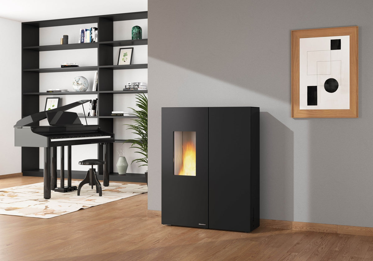 Extraflame Sharon Plus Pelletofen im Wohnraum