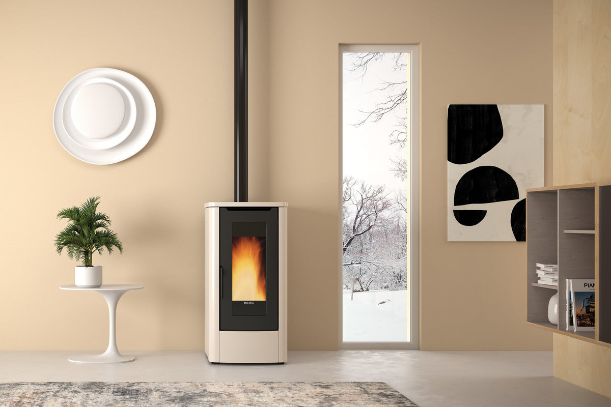 Extraflame Teorema Pelletofen im Wohnraum
