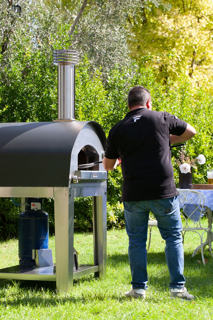 Marinara Hybrid Pizza- und Brotbackofen 80/80 cm – inkl. Unterbau, Rot